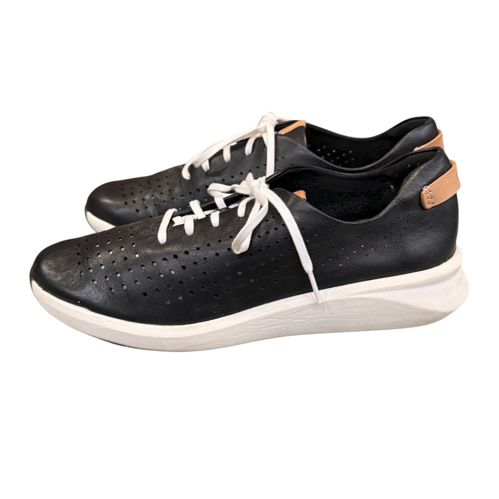 Clarks Shoes Un Rio Tie Women Size‎ 8 Black Leather Casual Comfort Sneaker - Picture 3 of 7